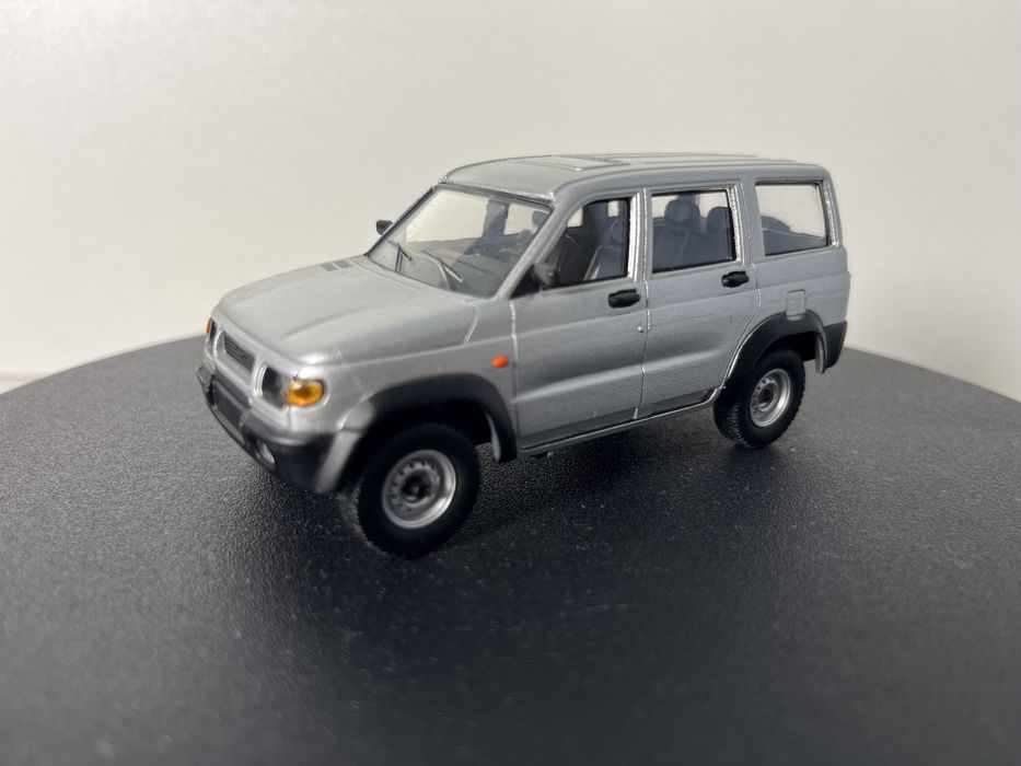 Продам модел УАЗ, Нива 1:43