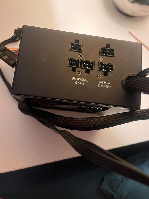 Sursa Corsair CS650M 650W pret negociabil
