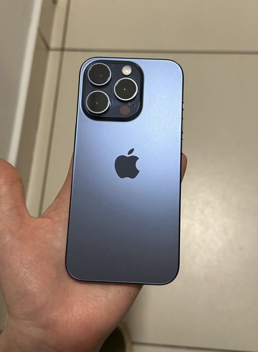 iPhone 15 pro 256 гб