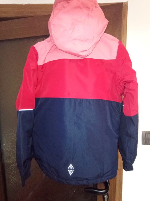 Нови и употребявани дамски/юношески ски якета - 30 евро за брой