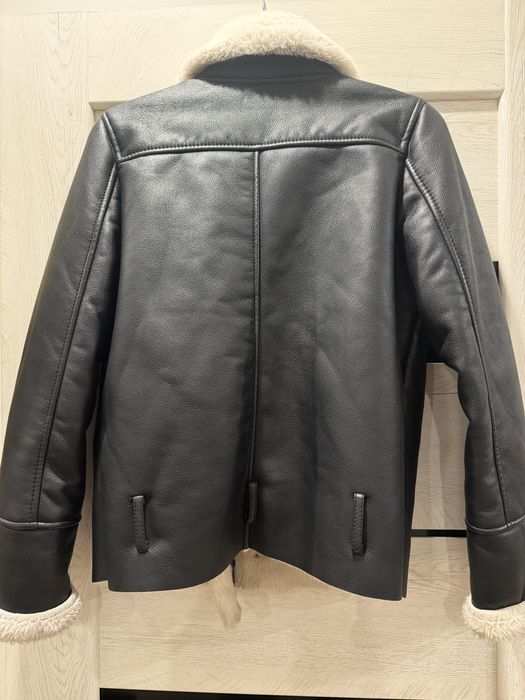 Продам кожаную куртку