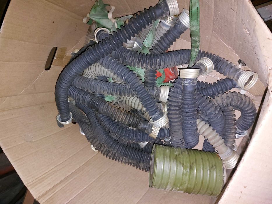 Противогазы ГП-5 и ГП-5М и шланги