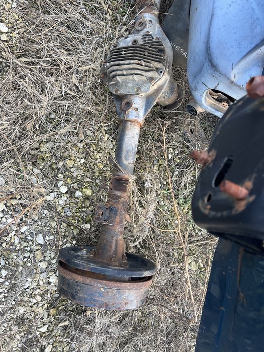 Заден мост за Нисан Навара / Nissan Navara