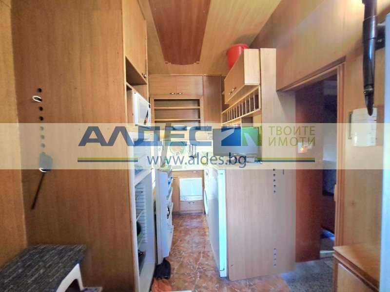 Продава се Двустаен апартамент в София, Център - 70 кв.м за 4143 €/кв.м - Снимка #10