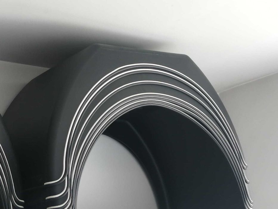 Aripa autoutilitara dubla