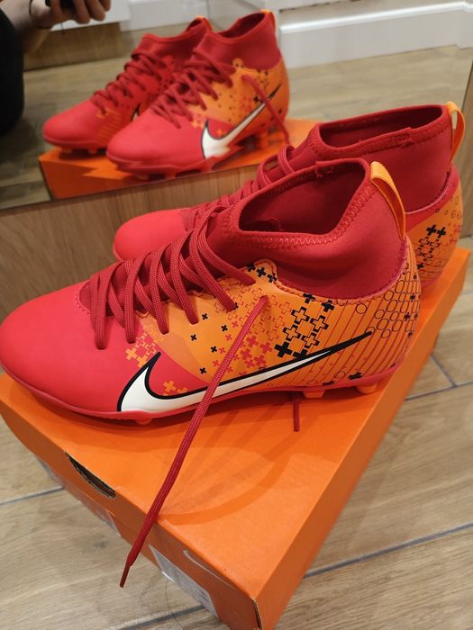 Футболни обувки Nike JR Mercurial