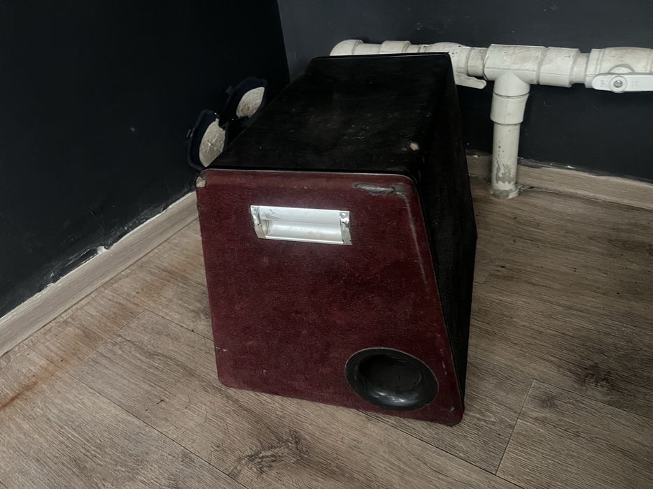 Продам хорошую сабвуфер