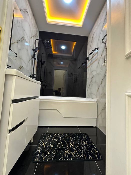 Uy sotiladi 67kv urigzor residins