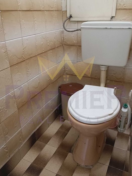 Продава се Четиристаен апартамент в Карнобат - 80 кв.м за 542 €/кв.м - Снимка #3