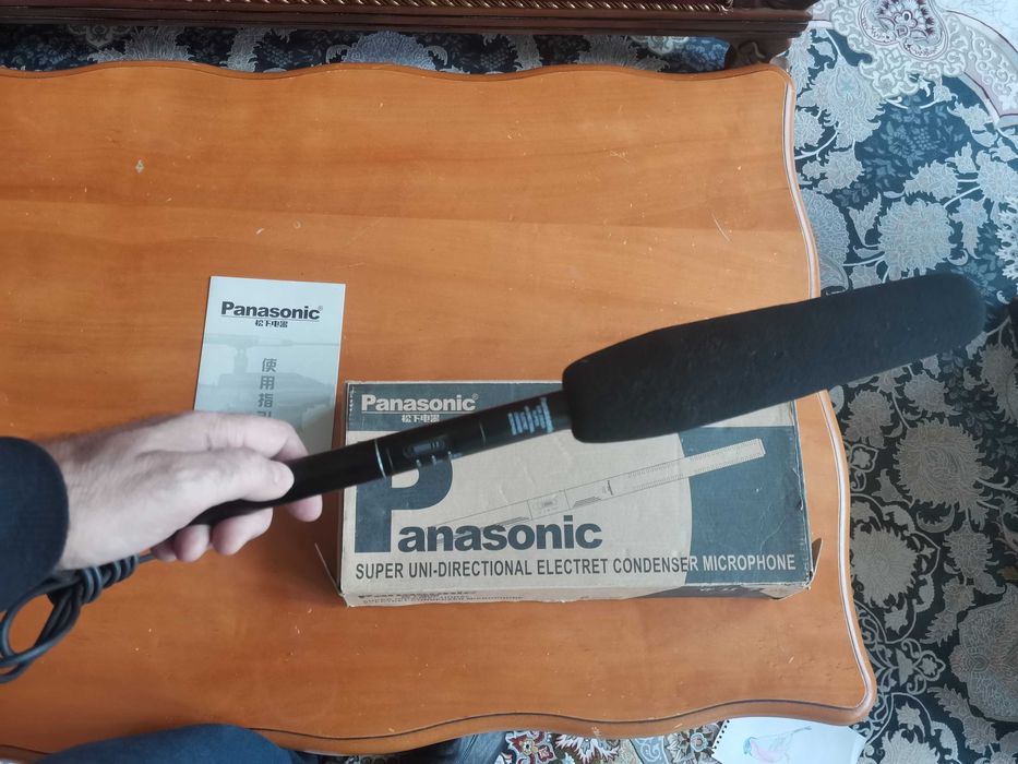 Профессиональный микрофон Panasonic EM-280 A