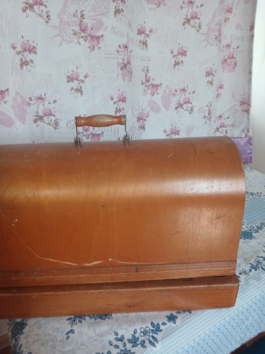 Продам швейную машинку ручную