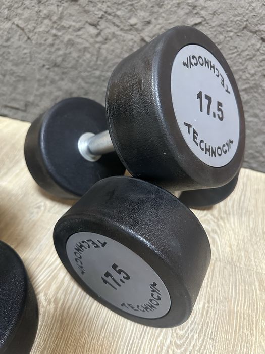 Дъмбели Technogym 17.5 , 20, 25 кг