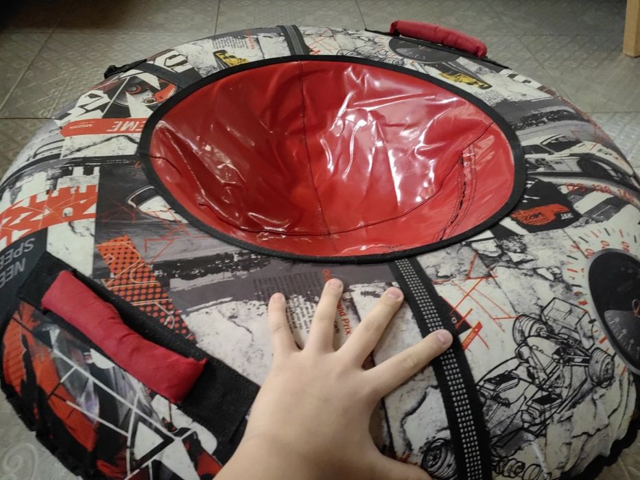 тюбинг большого размера