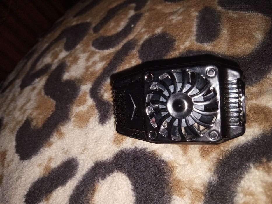 Продам кулер новый, пользовался 2 недели работает отлично