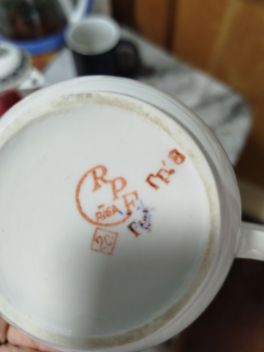 Чайник и соусник ГДР и рига