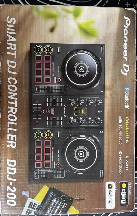 ПРОДАМ DJ-контроллер