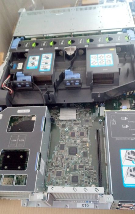 Сървър Cisco UCS C240 M4L 12*LFF 2*E5-2650v4 12c 2.2-2.9GHz 64GB MRAID