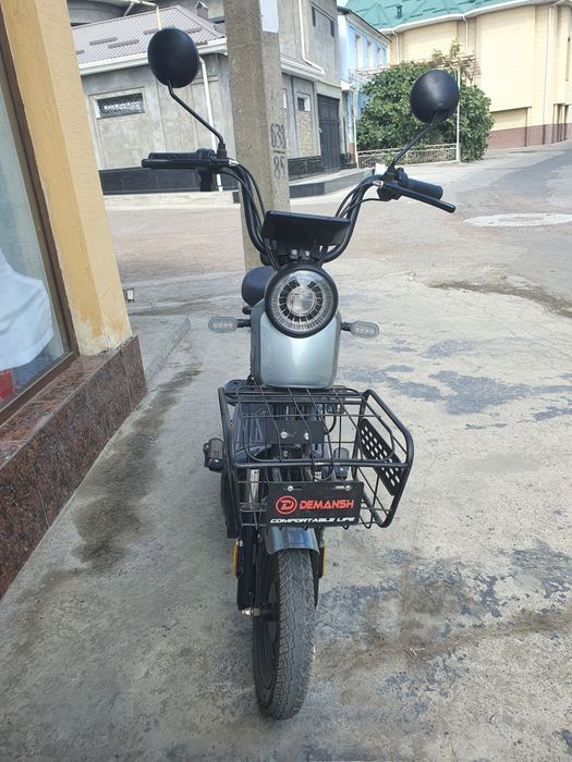 Demansh skuter elektrichiskiy