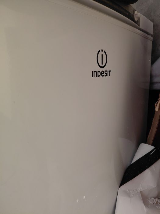 Морозильник INDESIT