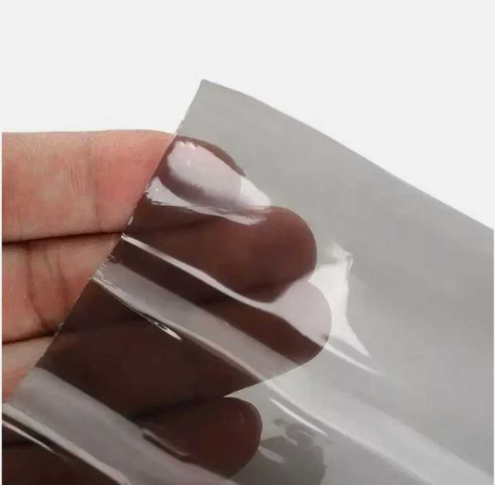 Самозалепващо фолио за фарове/стопове - 8 метра/30см.