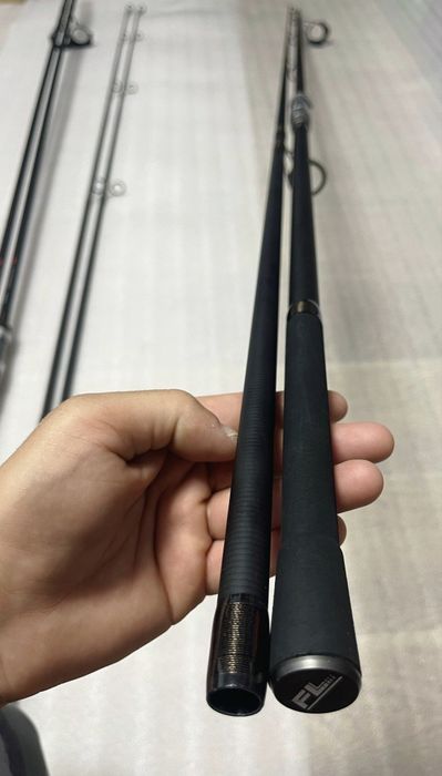 SET 2 Lansete FL Strategist 3.90m/3.75lbs+2 Mulinete FL 14000 New 2025