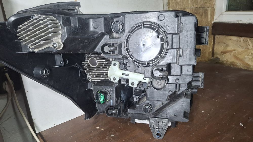 Фар Хюндай санта фе 4 / Hyundai santa fe IV