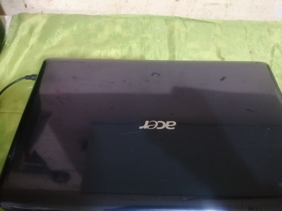 Продам ноутбук асер в хорошем