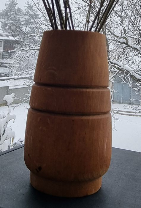 Дървени вази- ръчна изработка