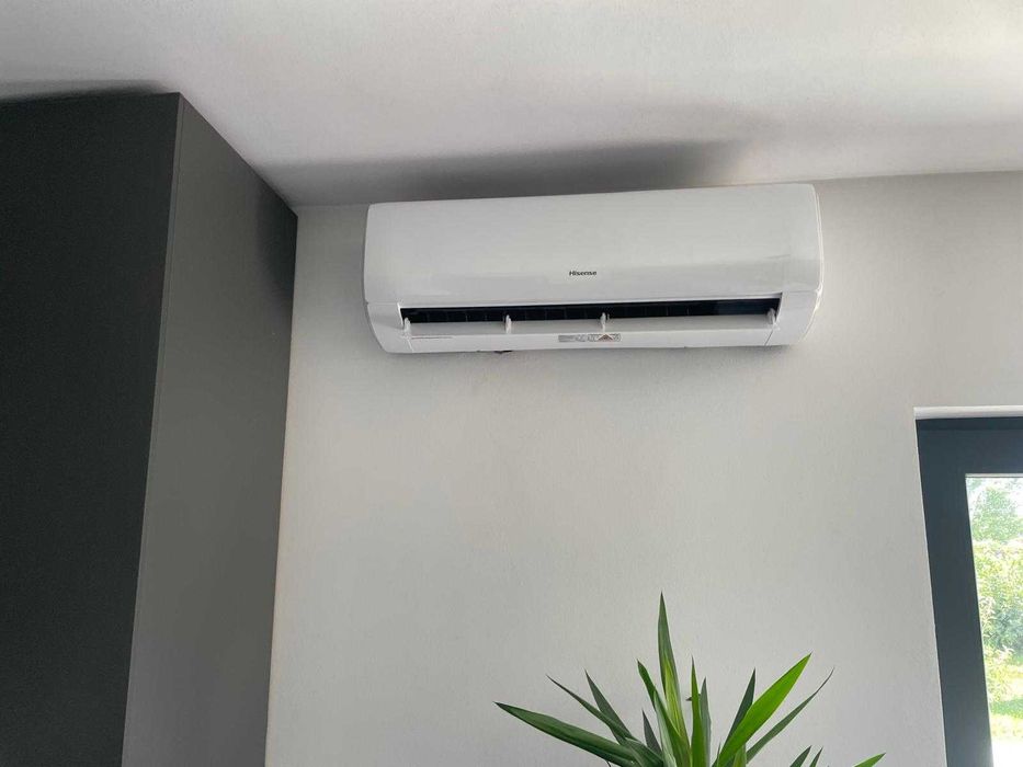 Aer conditionat 12000 btu. Montaj CLIMA, igienizări, mentenanță , încărcări cu freon