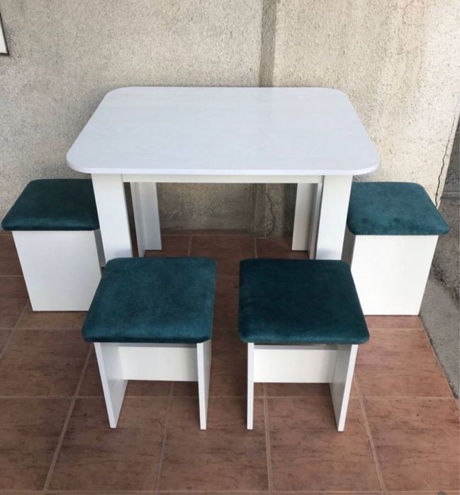 Столь кухонный и пуфик