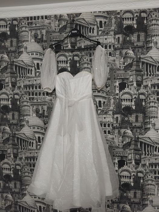 Свадебное платье женское