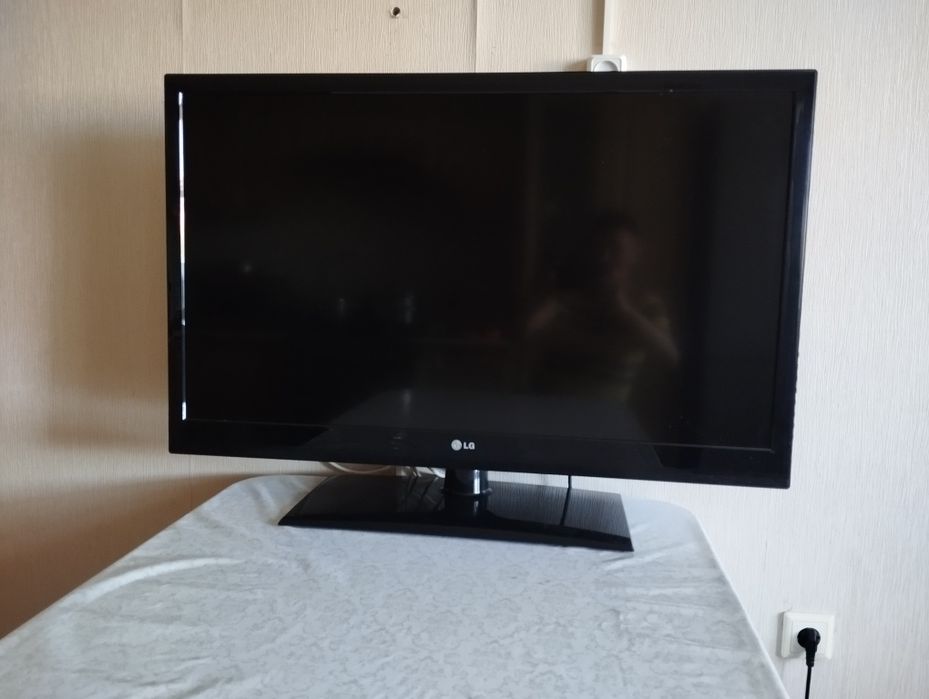 Продается LED Tелевизор LG