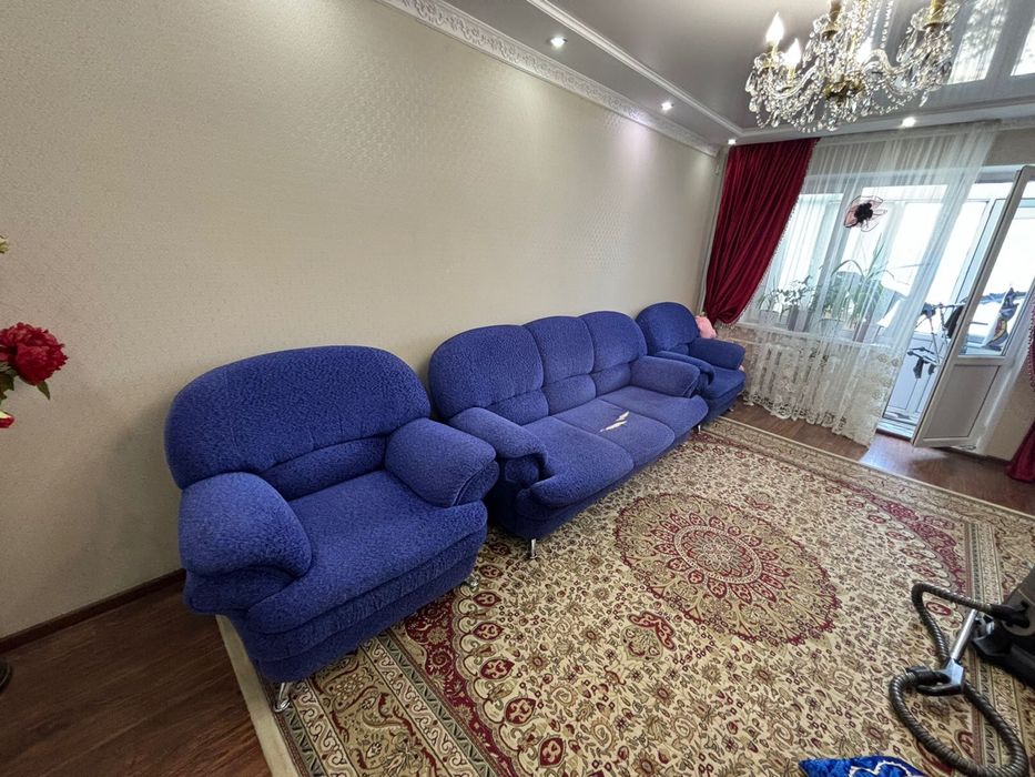 Диван с креслами