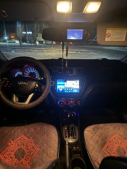 Продается Kia rio 2014 года