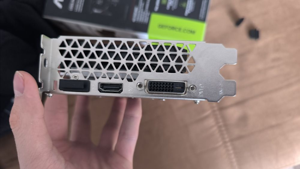 Продам GTX 1660 super