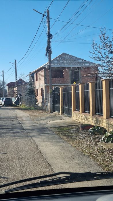 Echipă construcții  Câmpina PH