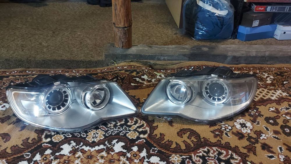 Фарове Фолцваген Туарег ксенон би-ксенон,VW Touareg Тоуарег части