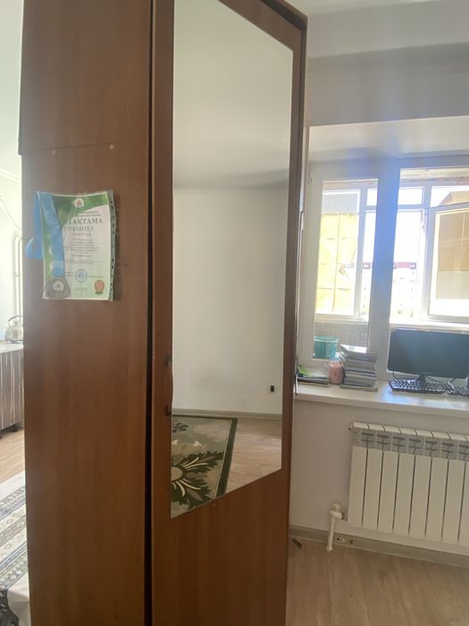 Продам угловой шкаф