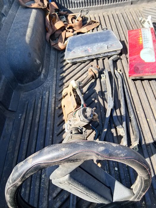 Продаю детали на ваз 21099