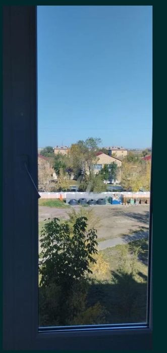 Екі бөлмелі пәтер сатылады.