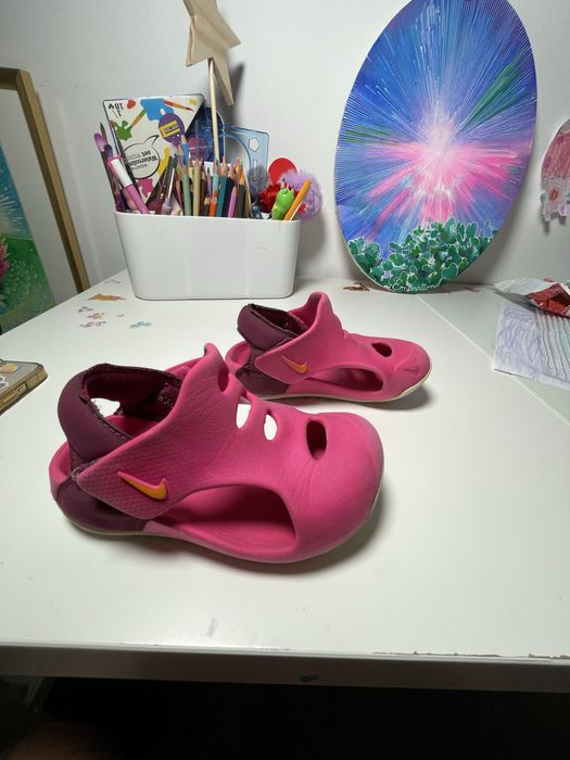 Sandale Nike Marimea 25