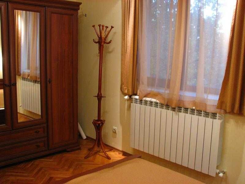 Дава се под наем Къща в Бургас, Ветрен - 240 кв.м за 1000 € - Снимка #12