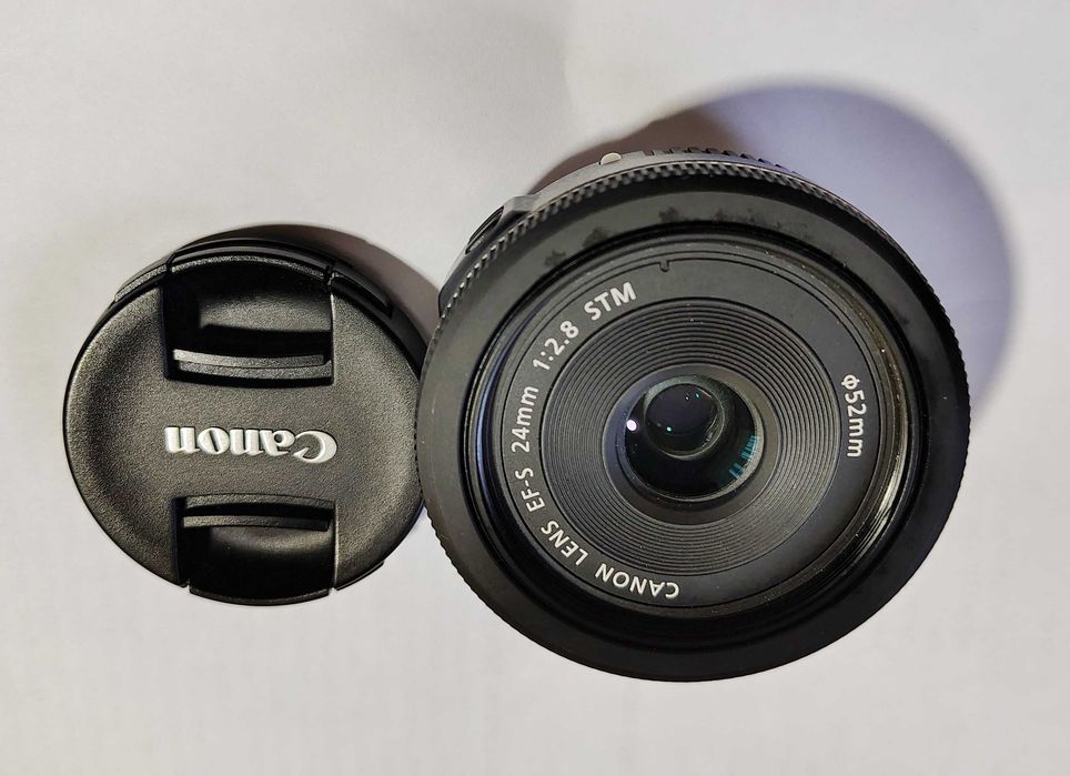 Obiectiv 24 mm/2.8 canon