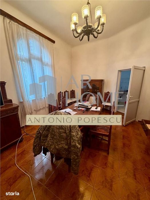 Casa 4 camere plus dependinte, in Ploiesti, zona stadionul Ilie Oana