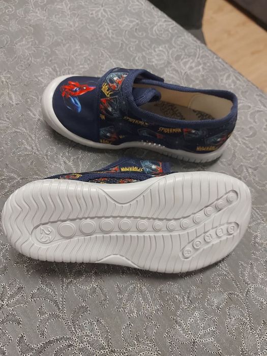 обувки и пантофи за момче 98 - 3 год