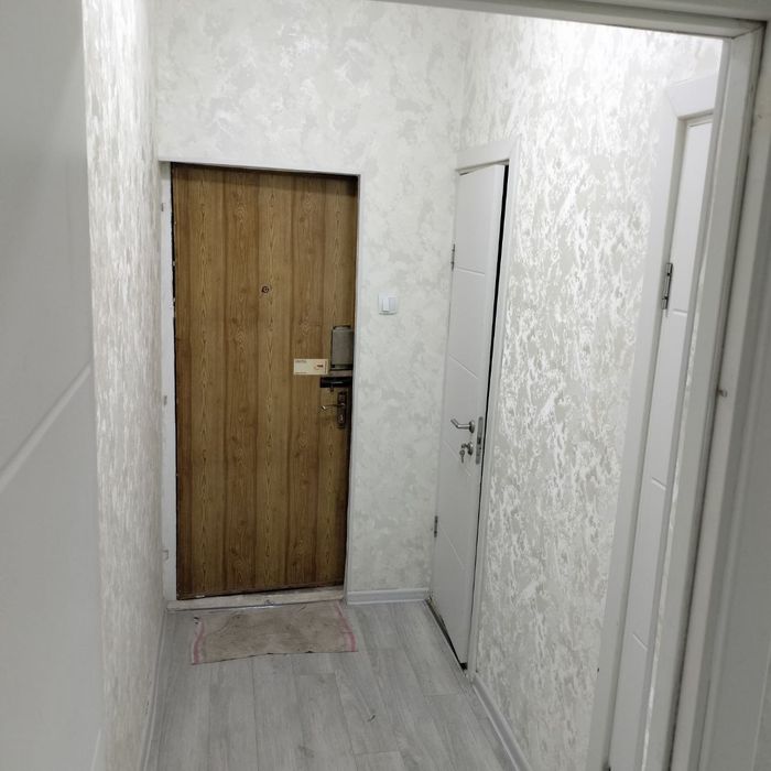 Зангиота туманида 2 хонали квартира ижарага берилади.