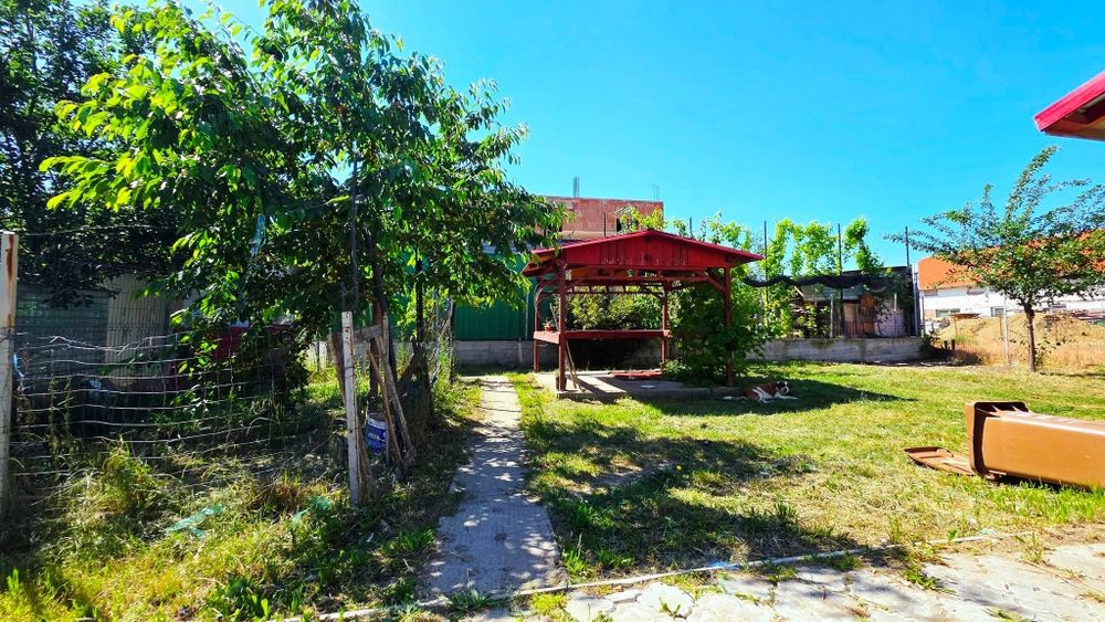 Casa de vanzare Bujac