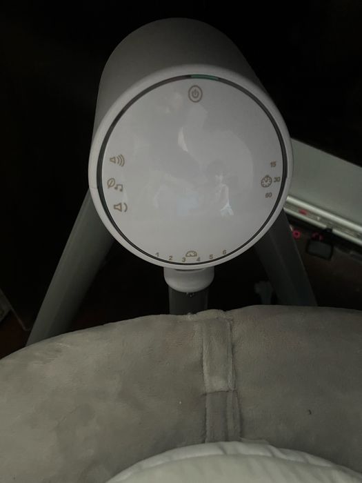 Vând leagăn electric pentru bebeluși, NOU.