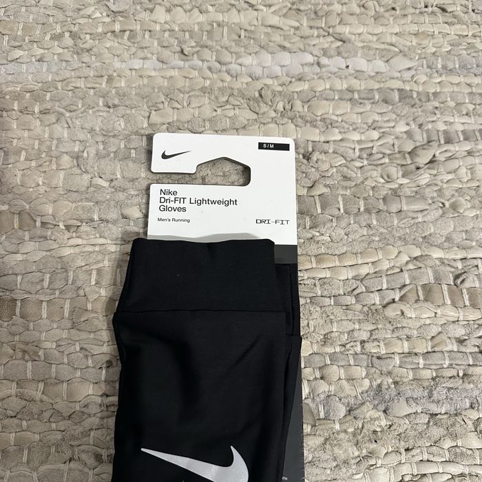 Manusi nike reflectorizante Dri-Fit