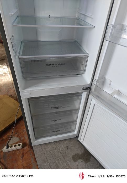 LG холодильник продам